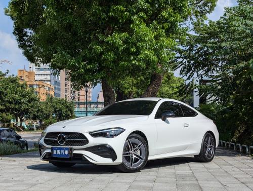 M-Benz 2024年式 CLE200 Coupe AMG Line 白