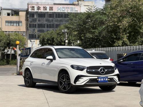 M-Benz 2024 GLC300 4MATIC 白