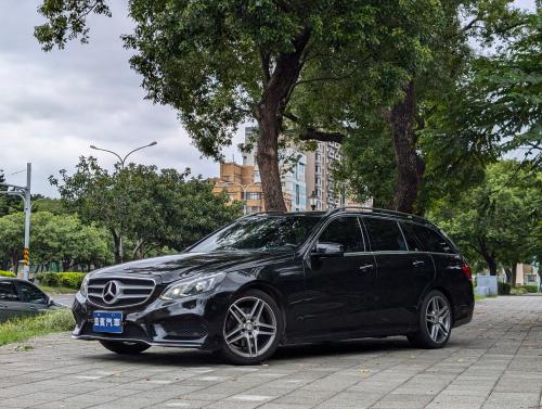 M-Benz 2015 E200 Estate Avantgarde 黑