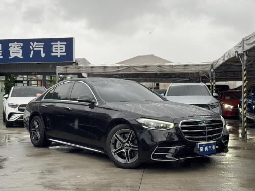 M-Benz 2022 S350d AMG Line 鐵黑