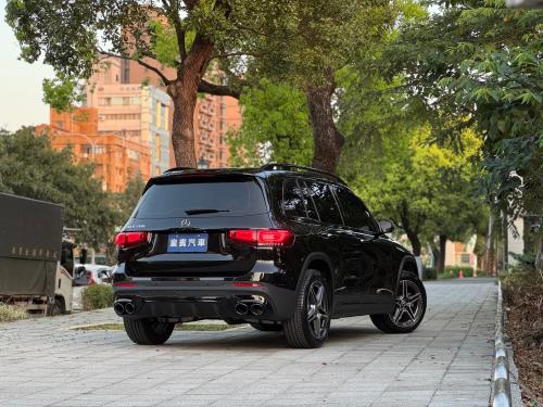 M-Benz 2023 GLB200 AMG Line 黑