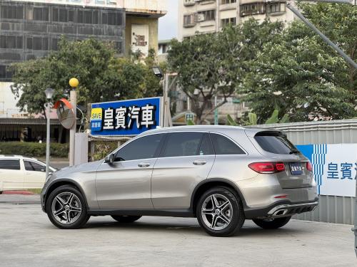 M-Benz 2021 GLC300 4MATIC AMG Line 沙漠銀