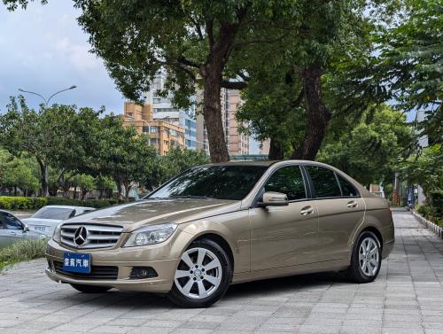 M-Benz 2010 C200 Sedan CGI Avantgarde 淺棕