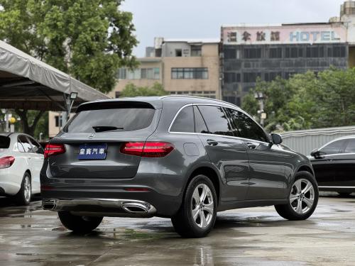 M-Benz 2019 GLC200 灰