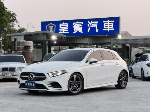 M-Benz 2021年式 A180 運動版 白