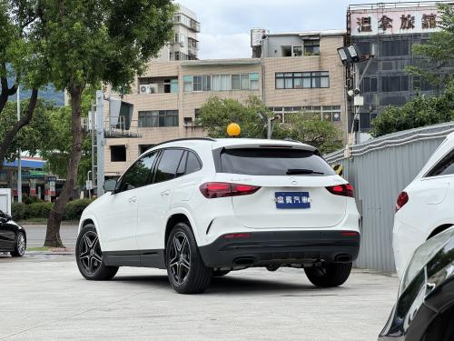 M-Benz 2026年式 GLA180 摘星版 白