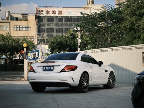 M-Benz 2017年式 AMG SLC43 白
