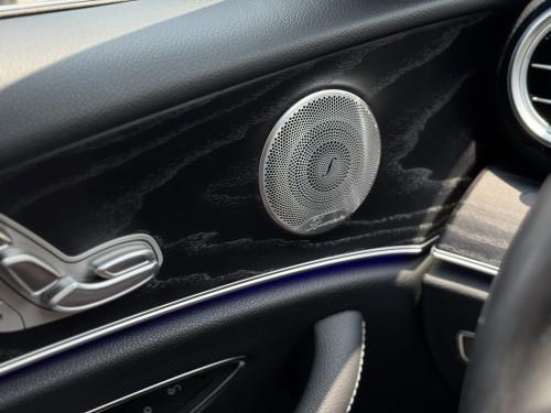 M-Benz 2021 E200 Sedan Avantgarde 淺灰