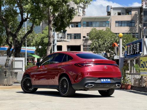 M-Benz 2024年式 GLC300 4MATIC Coupe AMG Line 野性紅