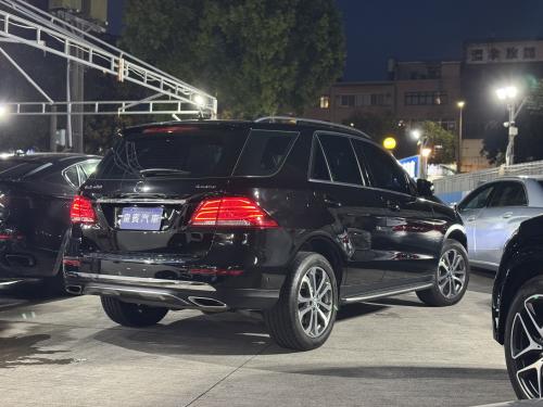 M-Benz 2016 GLE400 4MATIC 鐵黑