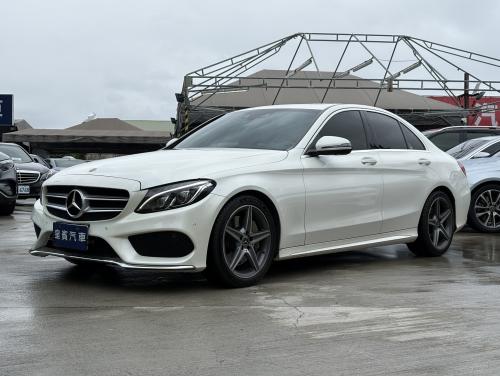 M-Benz 2017 C250 Sedan 運動版 鑽石白