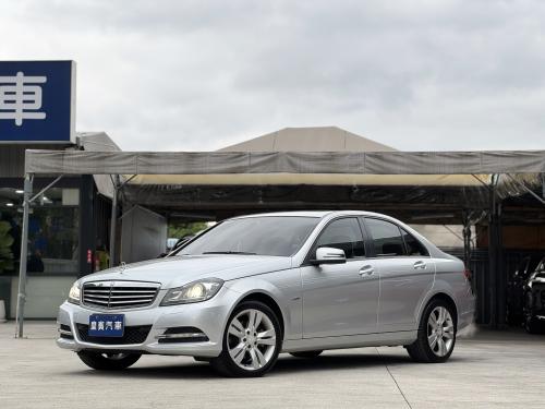 M-Benz 2012 C200 Sedan BlueEFFICIENCY Classic 銀