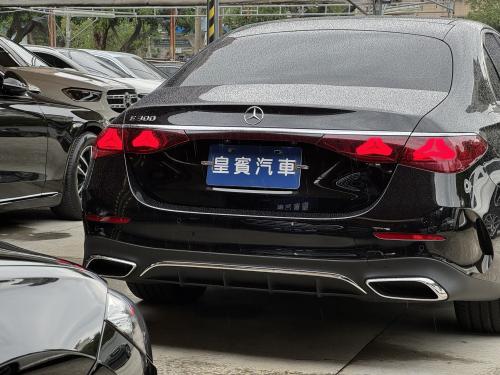 M-Benz 2025年式 E300 Sedan 運動版 鐵黑